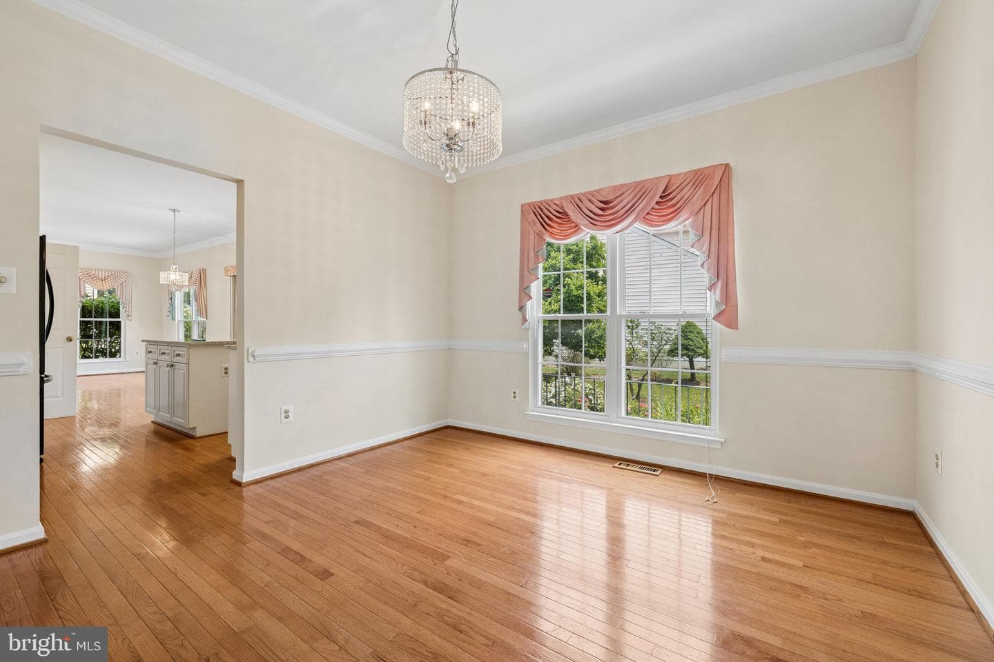 46557 Hollymead Place photo 5