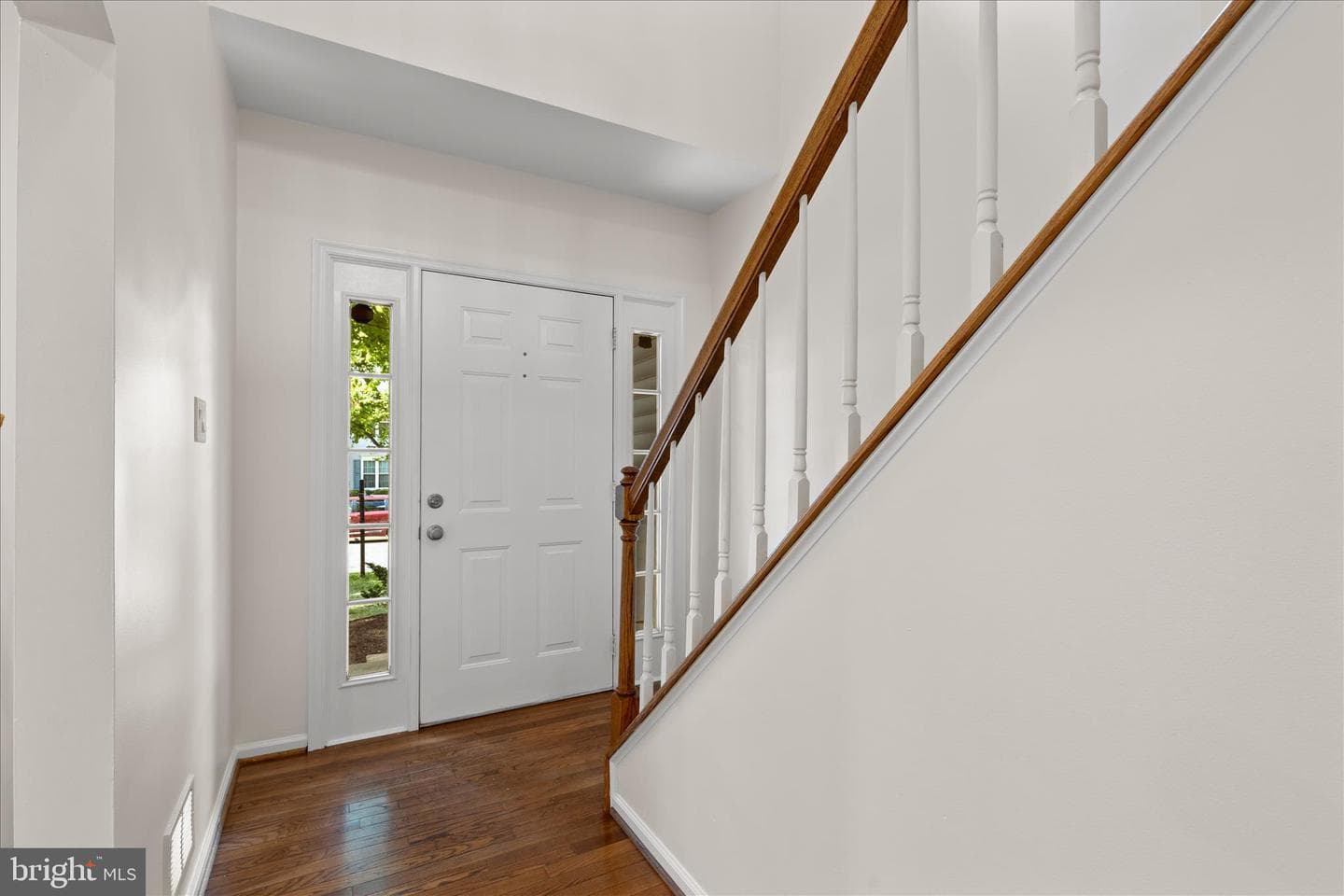 46509 Hollymead Place photo 4