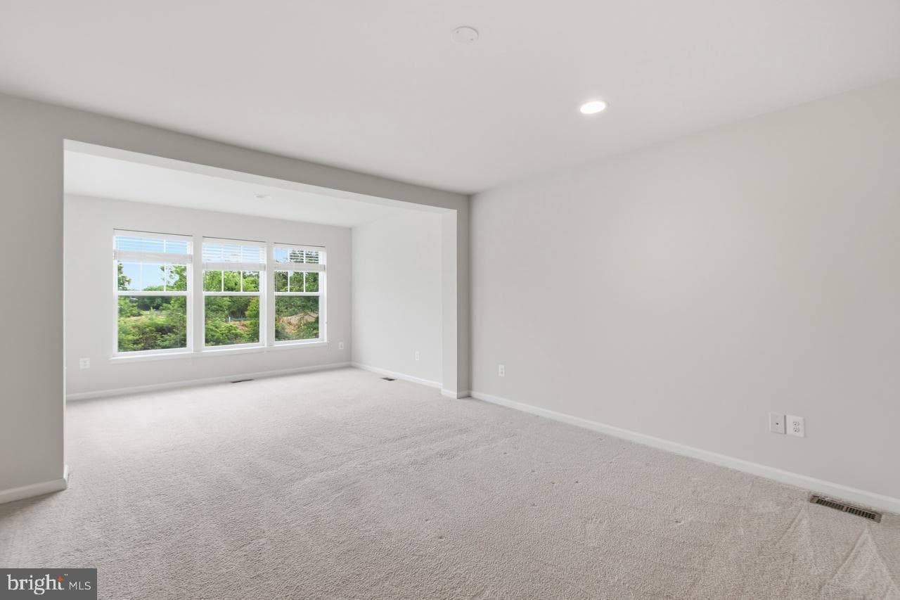 25288 Arrowroot Terrace photo 31