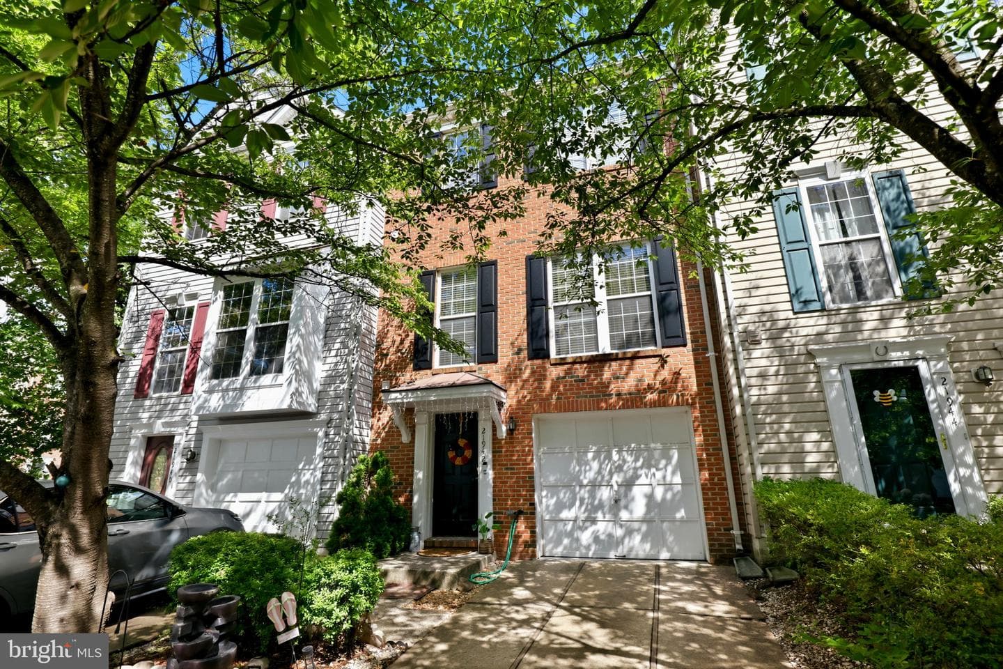 21942 Golden Spike Terrace, Sterling