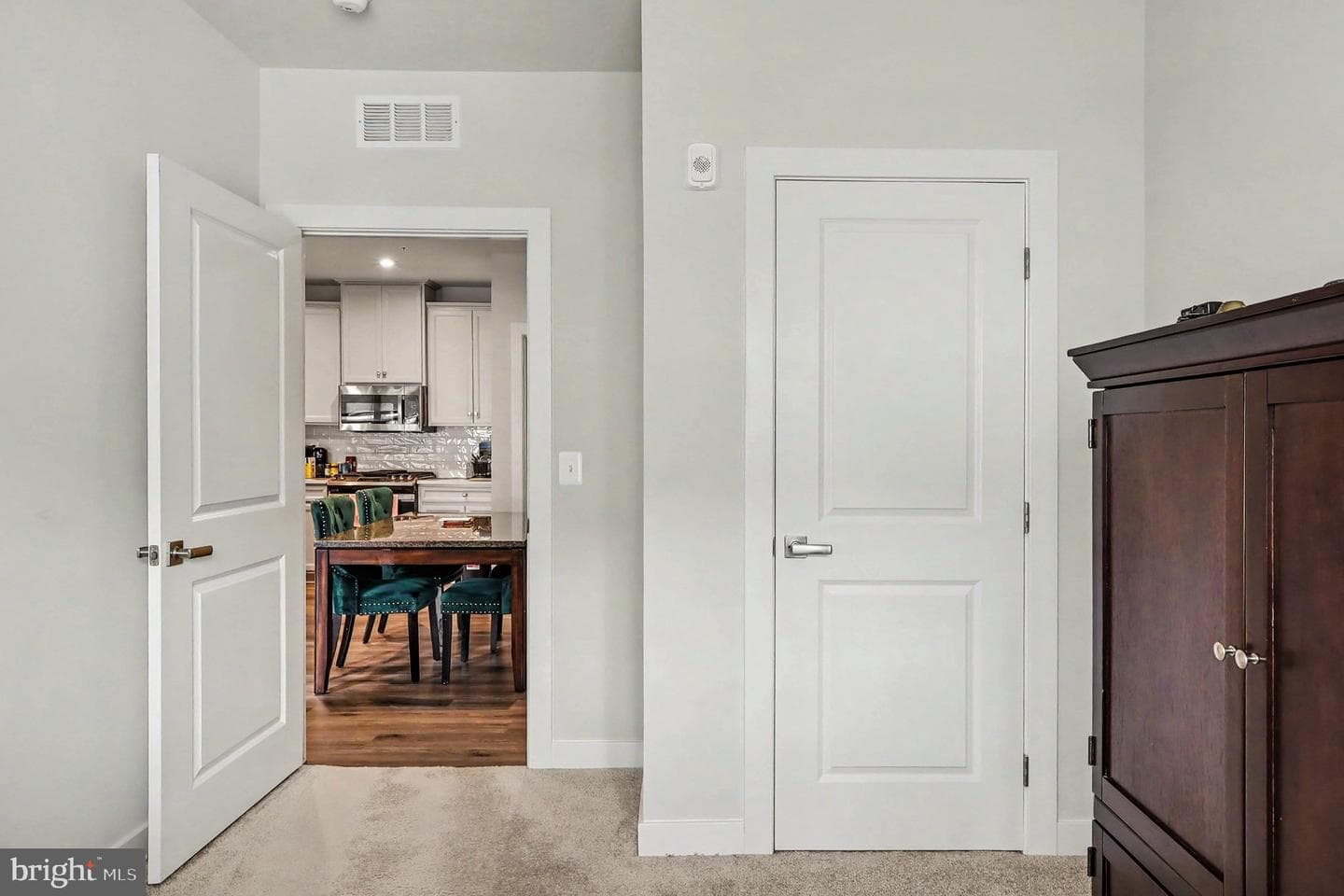 21460 Mount Sterling Terrace #303 photo 14