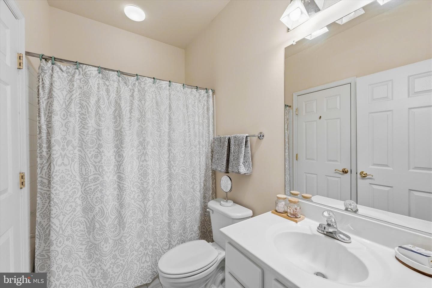 42989 Mill Park Court photo 37