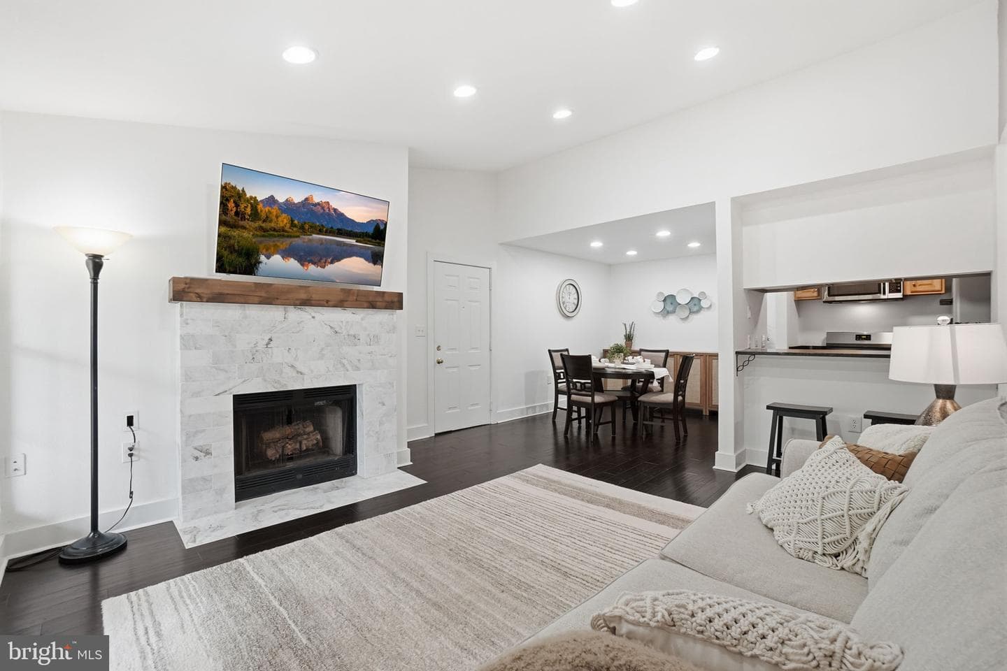 20960 Timber Ridge Terrace #303 photo 5