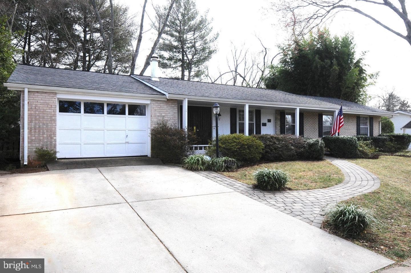 2002 N Amelia Street, Sterling