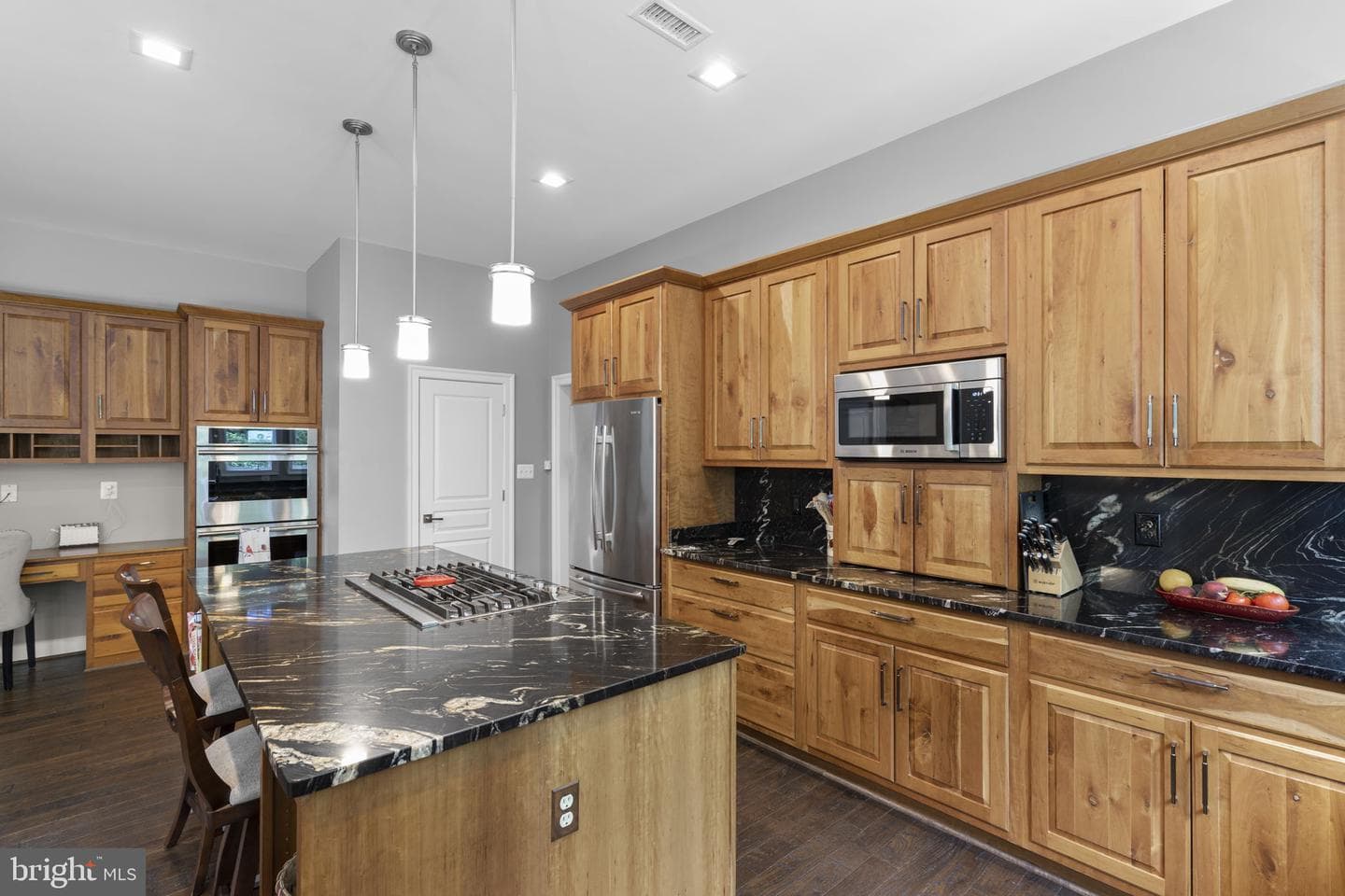 18429 Woodburn Road photo 15