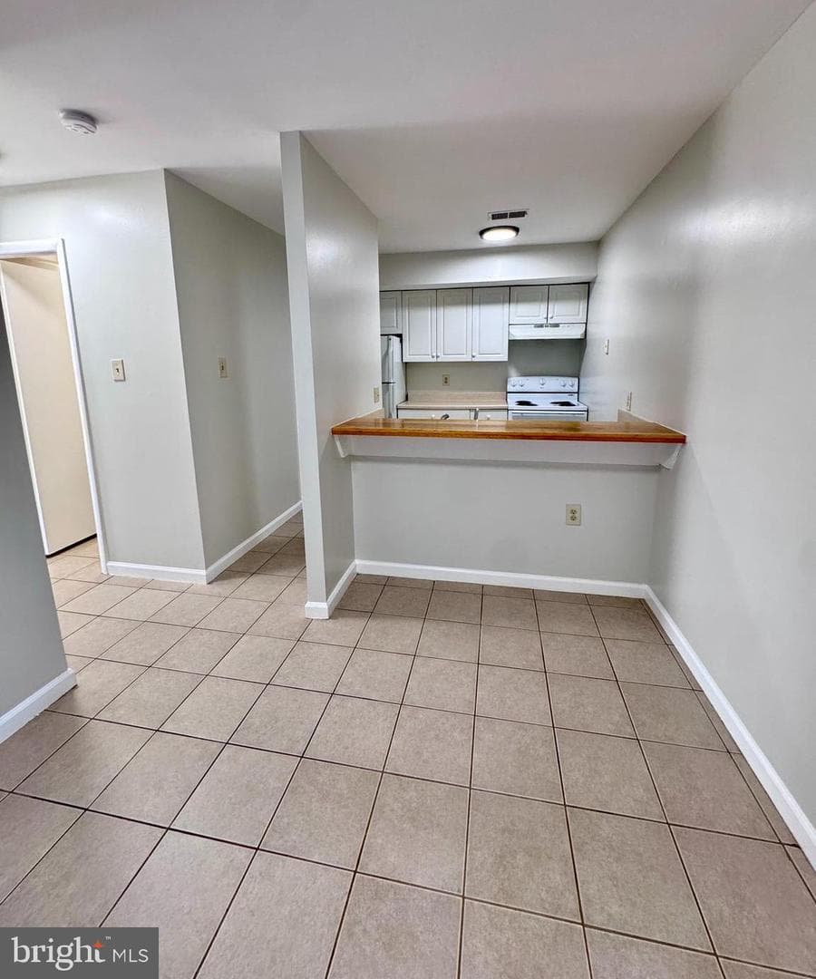 77 Hancock Place NE photo 2