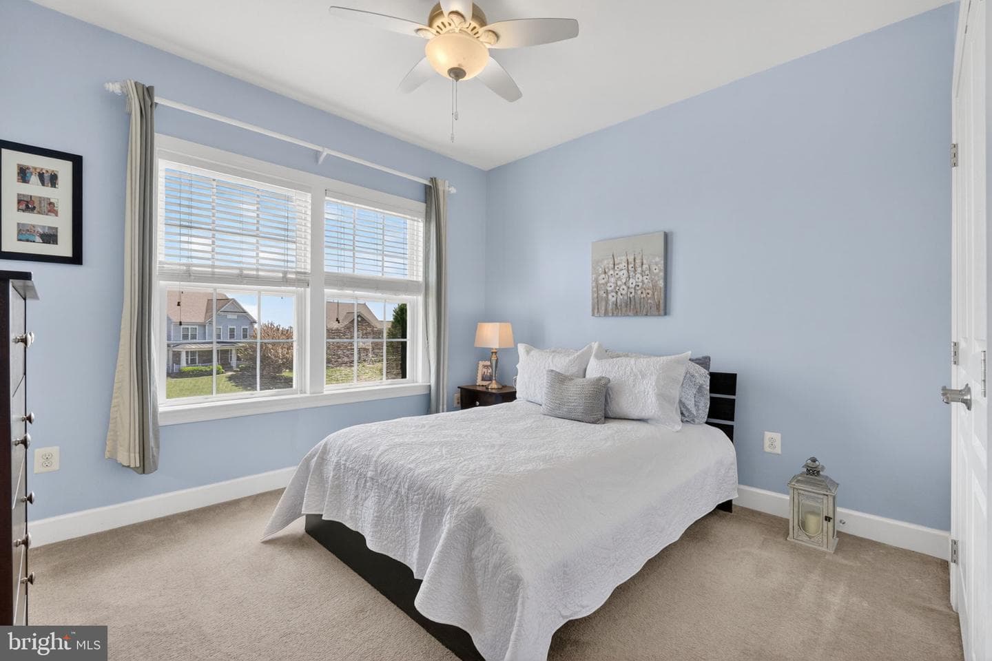 15631 Avebury Manor Place photo 34