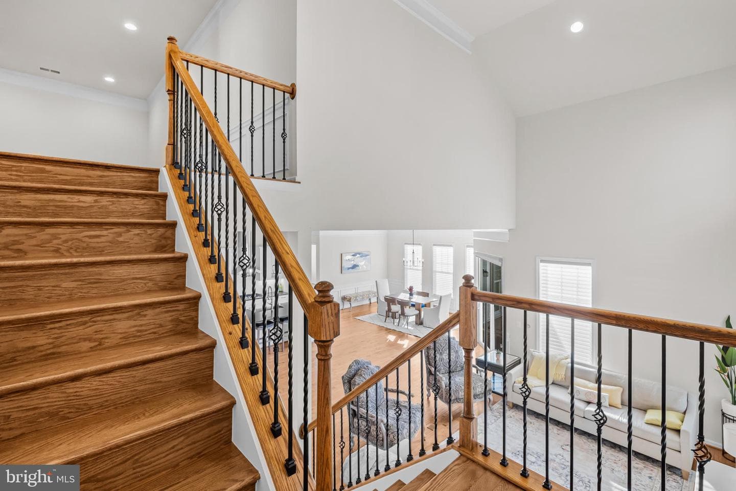 1122 Laconian Street SE photo 34