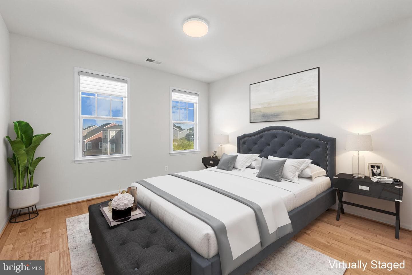 1122 Laconian Street SE photo 38