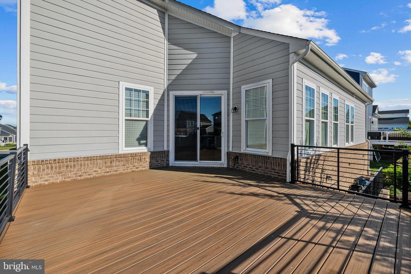 1122 Laconian Street SE photo 43