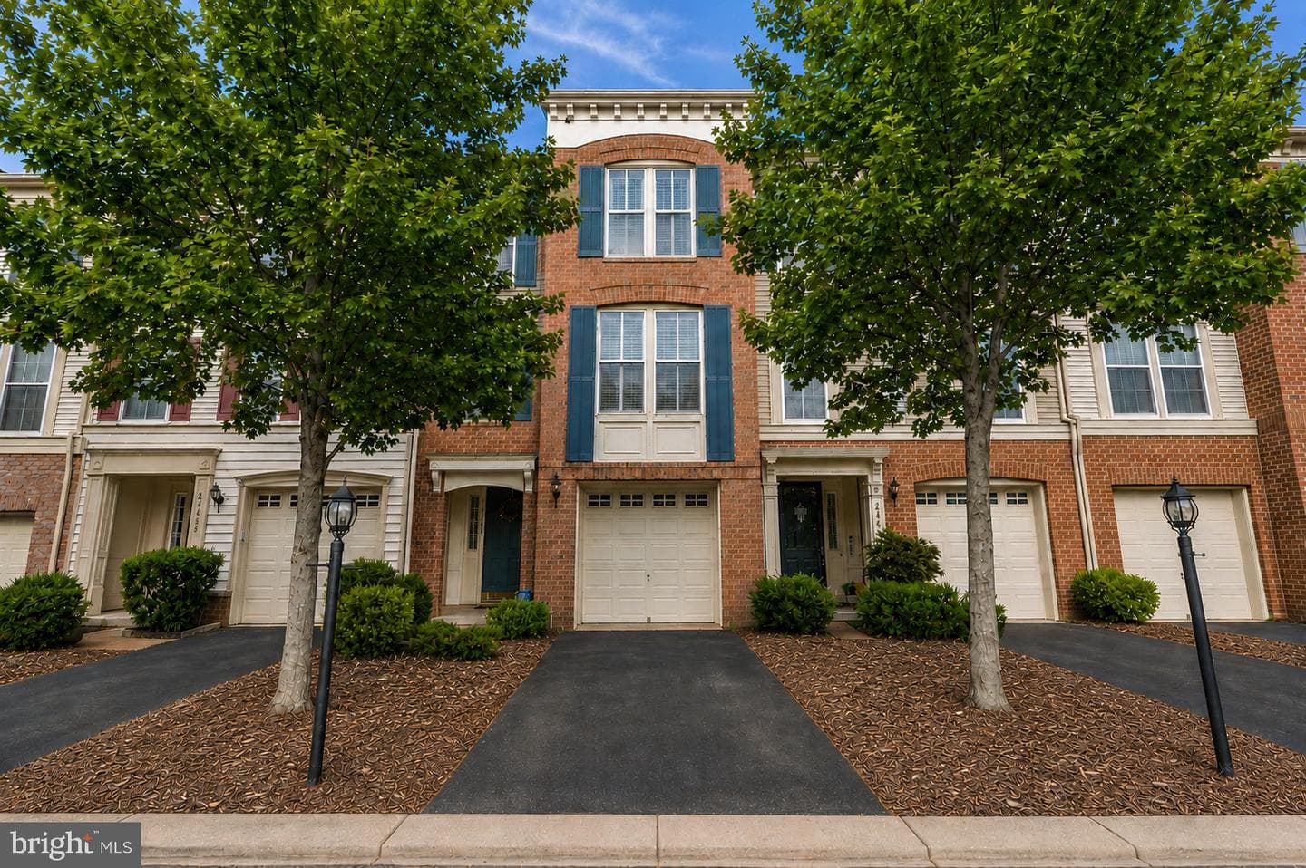 21436 Falling Rock Terrace