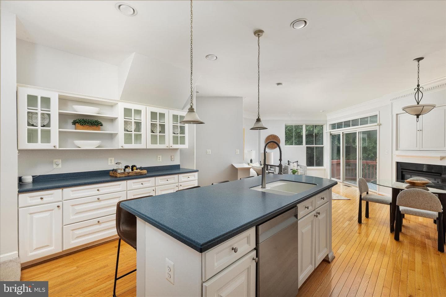 21436 Falling Rock Terrace photo 10