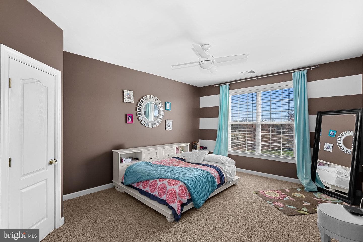 22461 Terra Rosa Place photo 31
