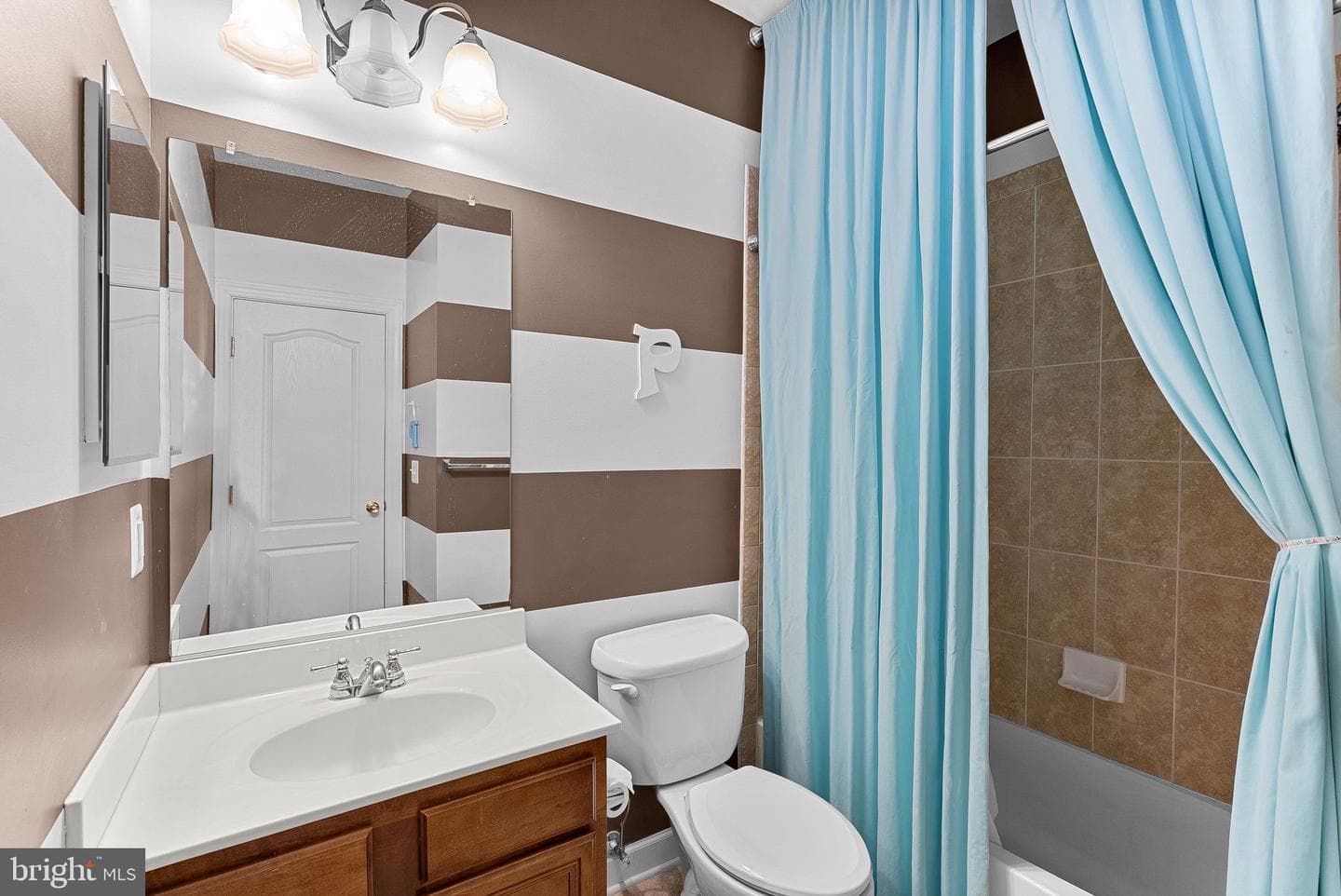 22461 Terra Rosa Place photo 32