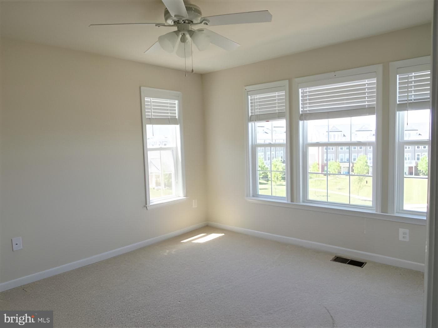 42581 Sunset Ridge Square photo 15