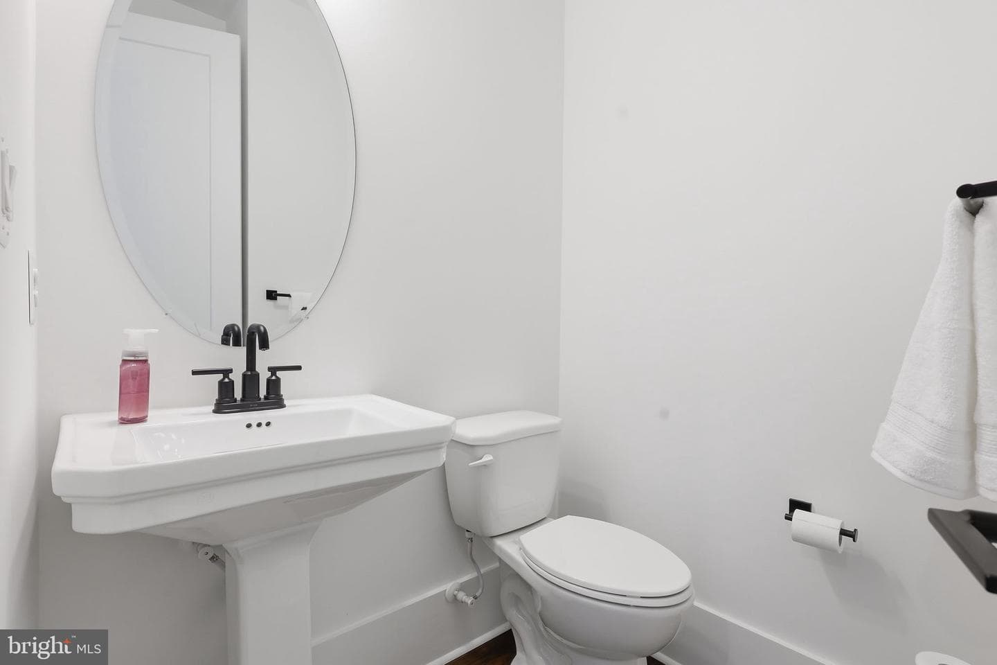 40452 Windyhill Farms Drive photo 20