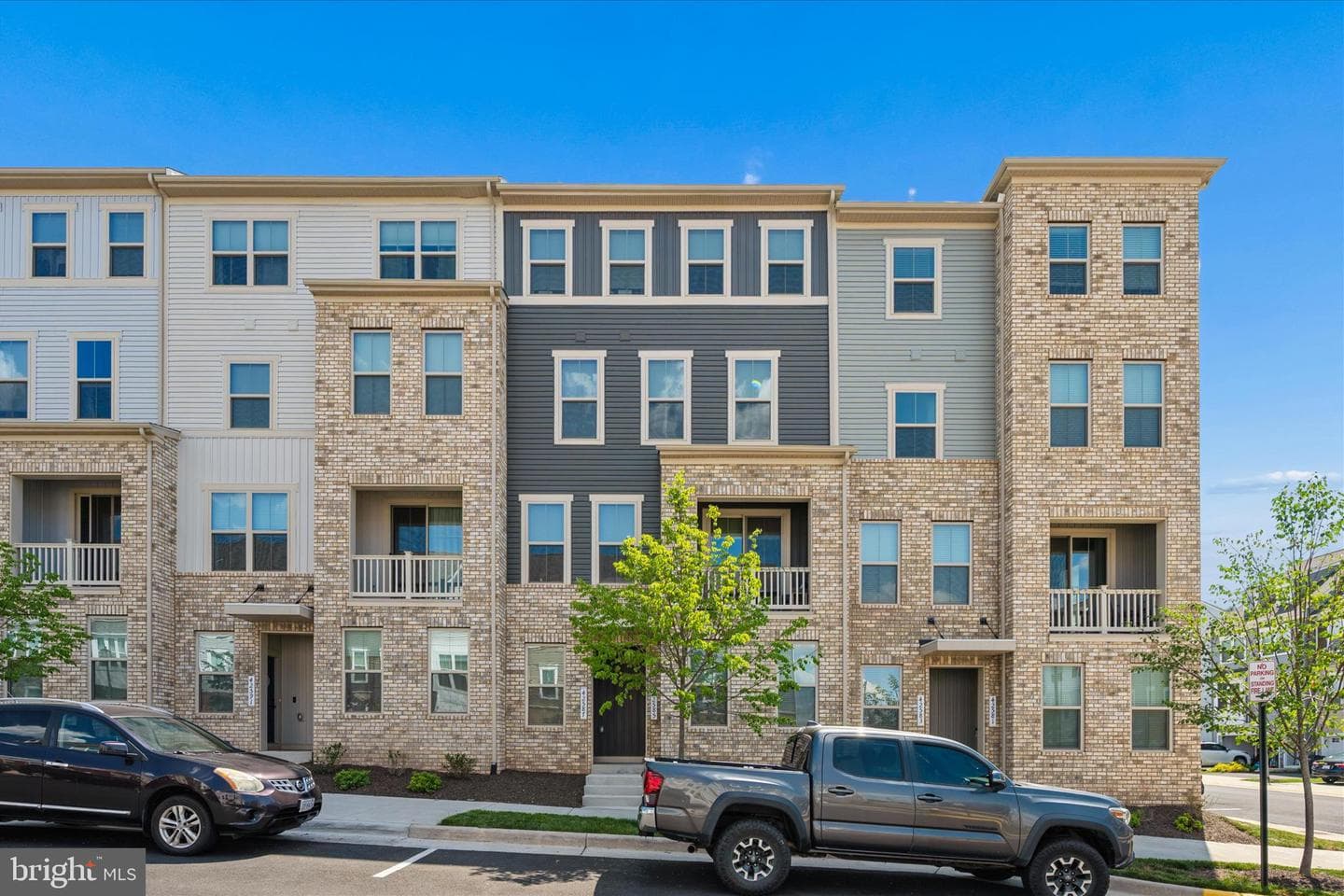 42587 Pitlochry Terrace, Sterling
