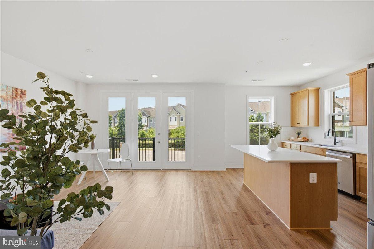 43382 Farringdon Square photo 13