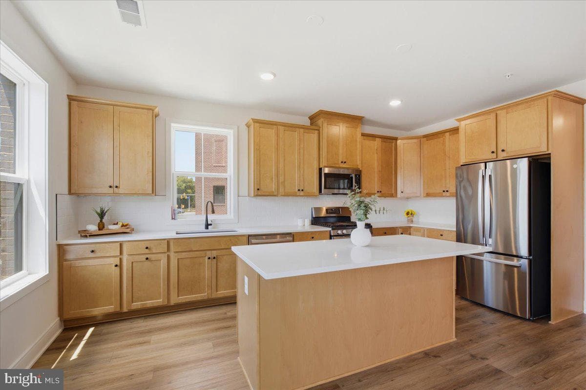 43382 Farringdon Square photo 24