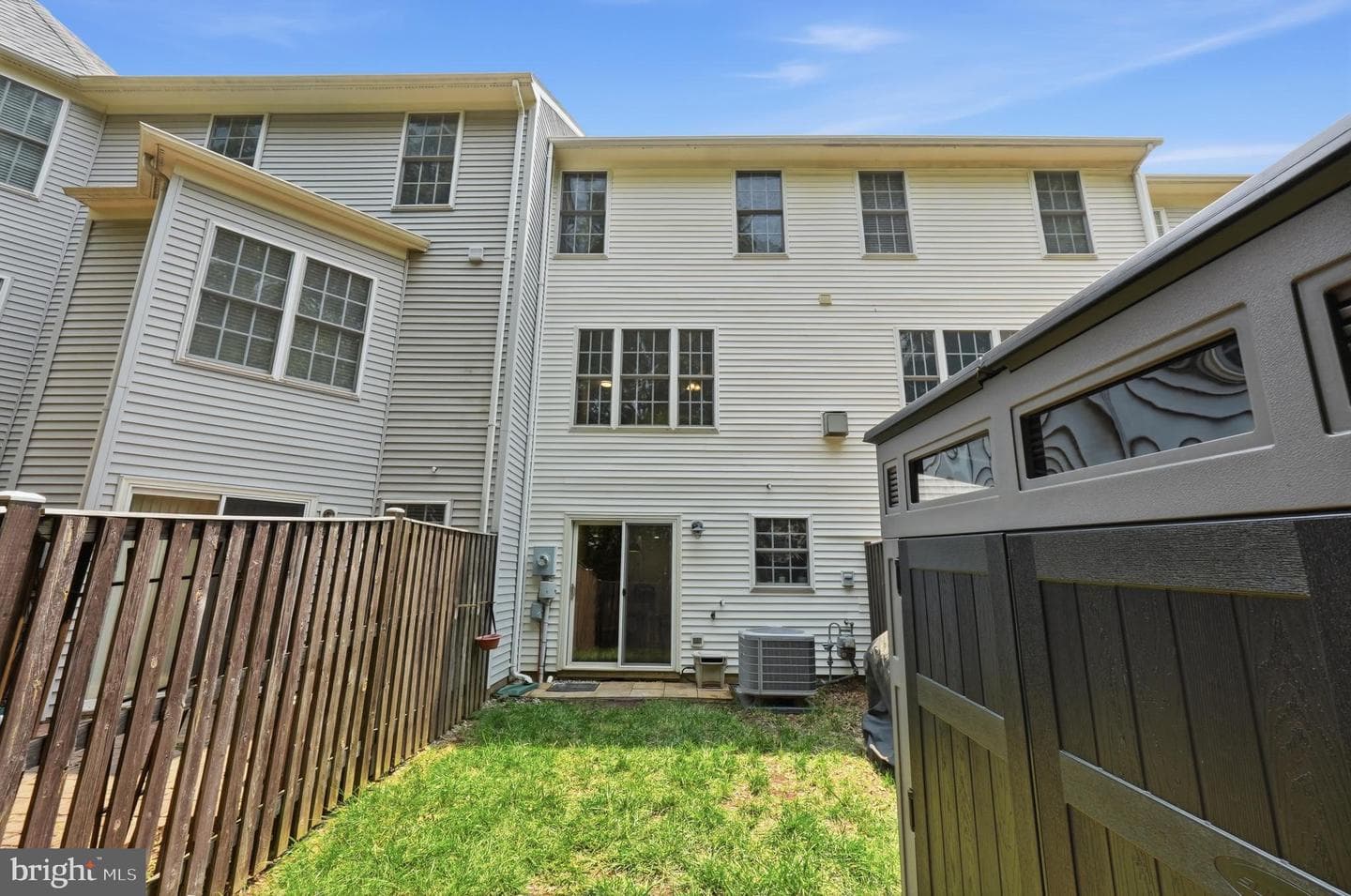 45428 Oak Trail Square photo 25