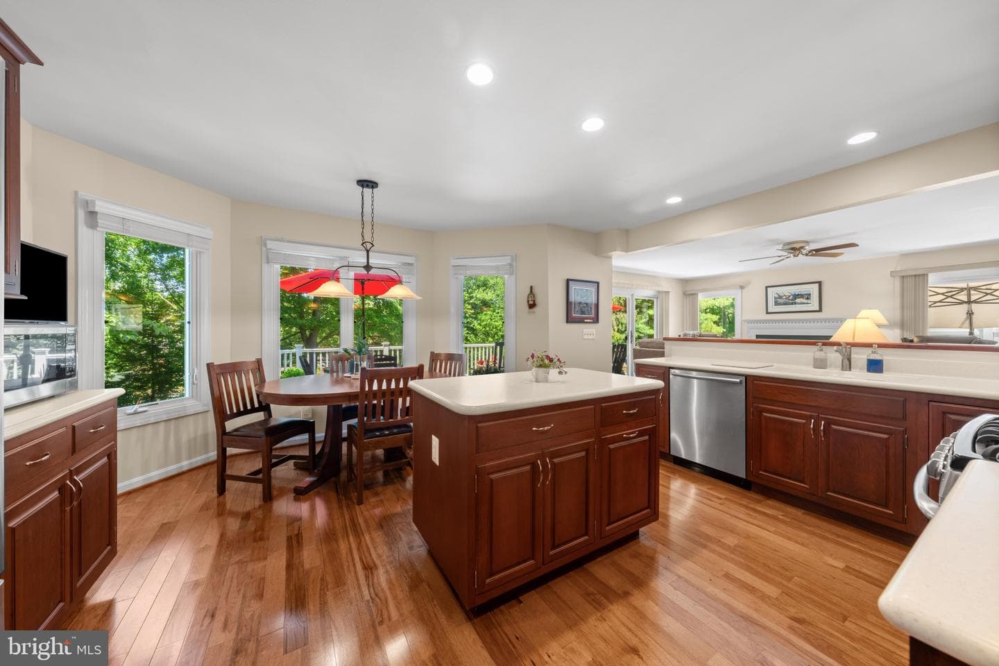 20869 Channel Court photo 20
