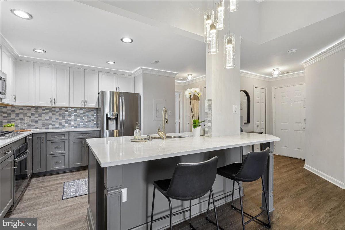 20576 Snowshoe Square #302, Ashburn