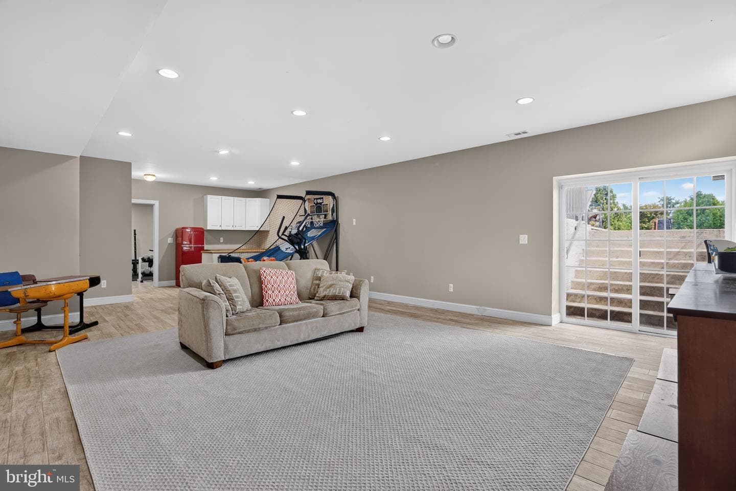 41858 Farnborough Place photo 43