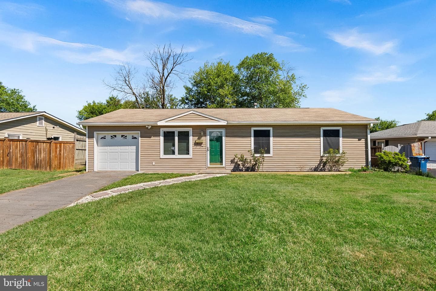 607 S Alder Avenue S, Sterling