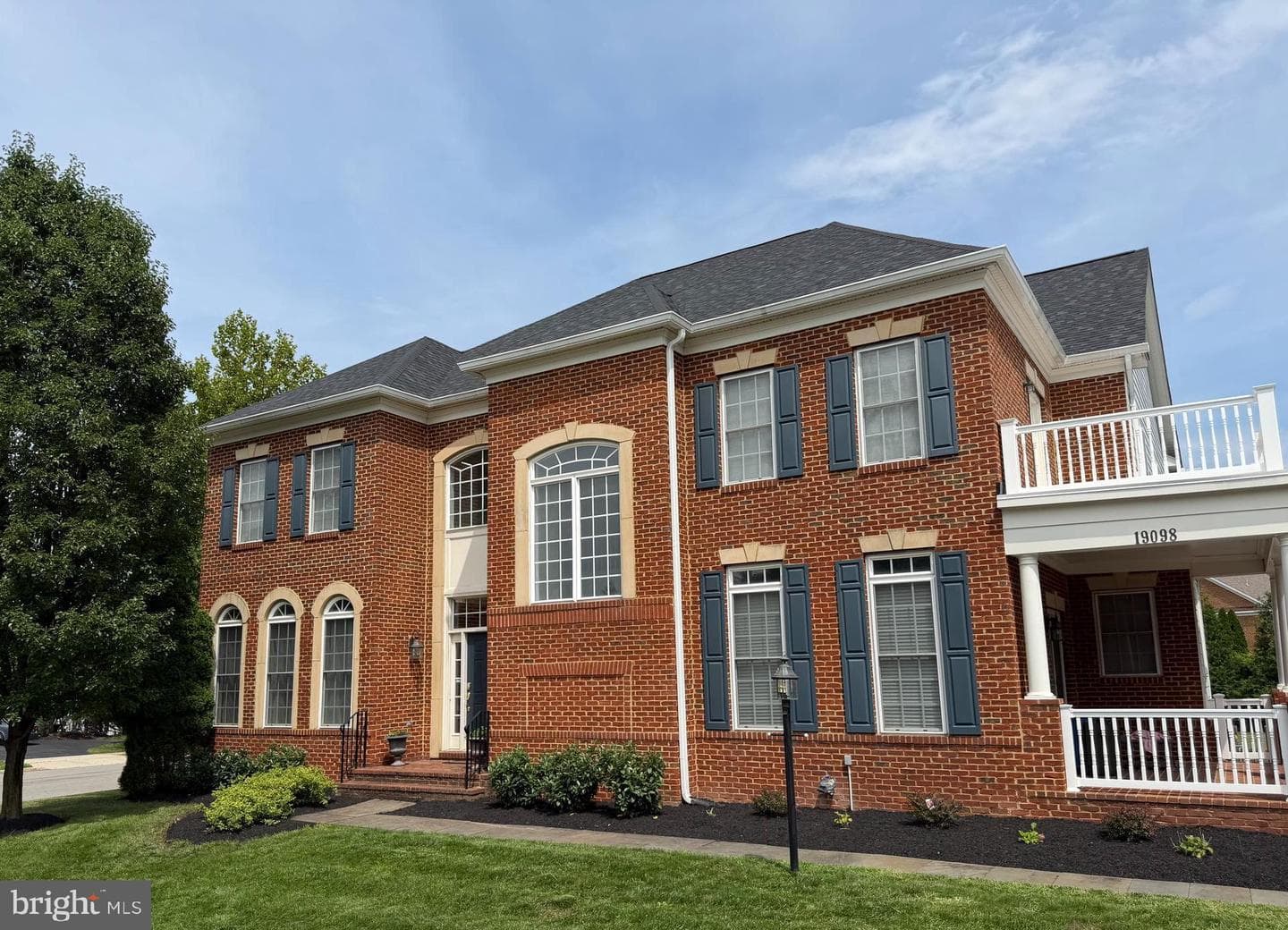 19098 Peaceful Stream Drive, Leesburg