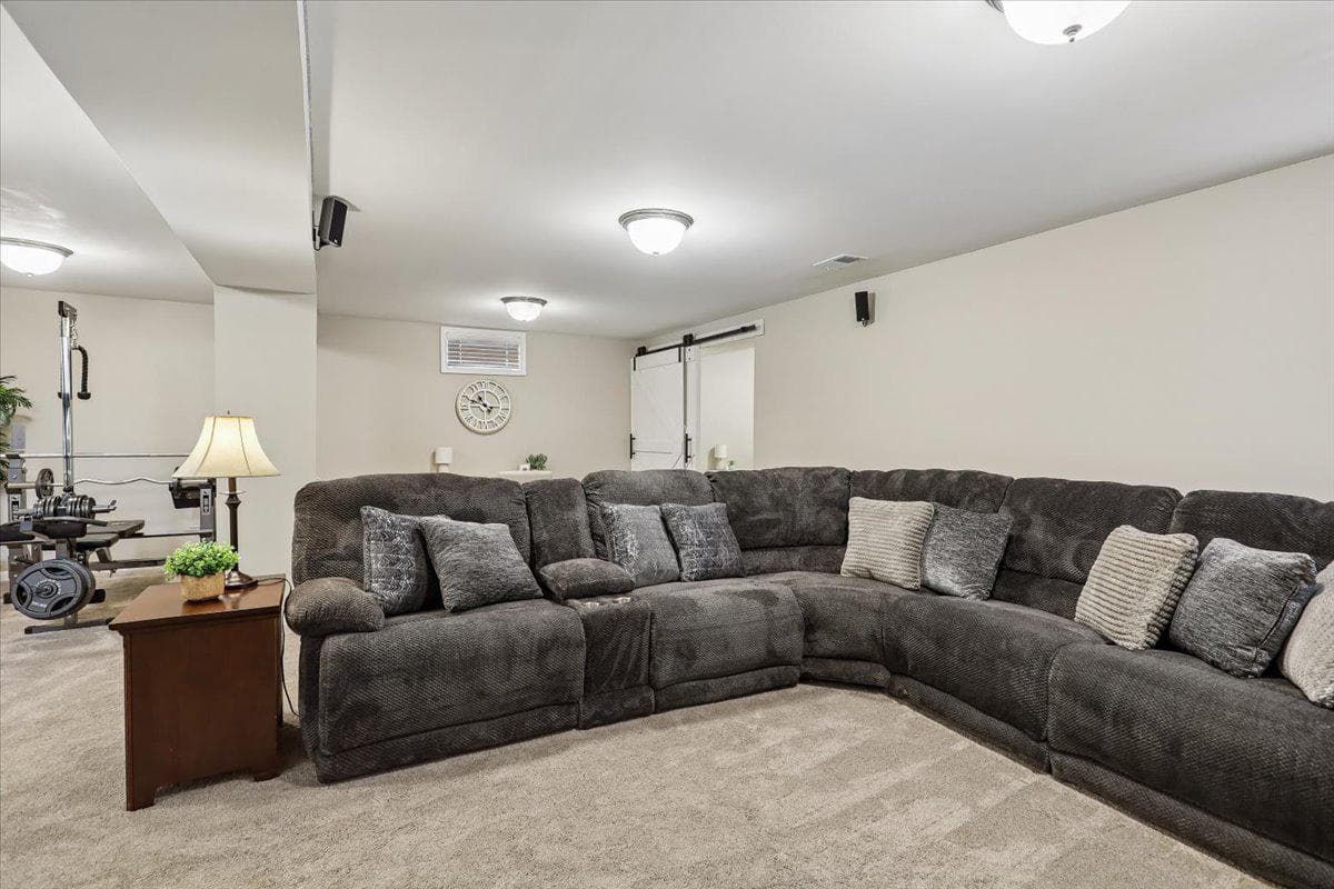 42940 Spyder Place photo 15