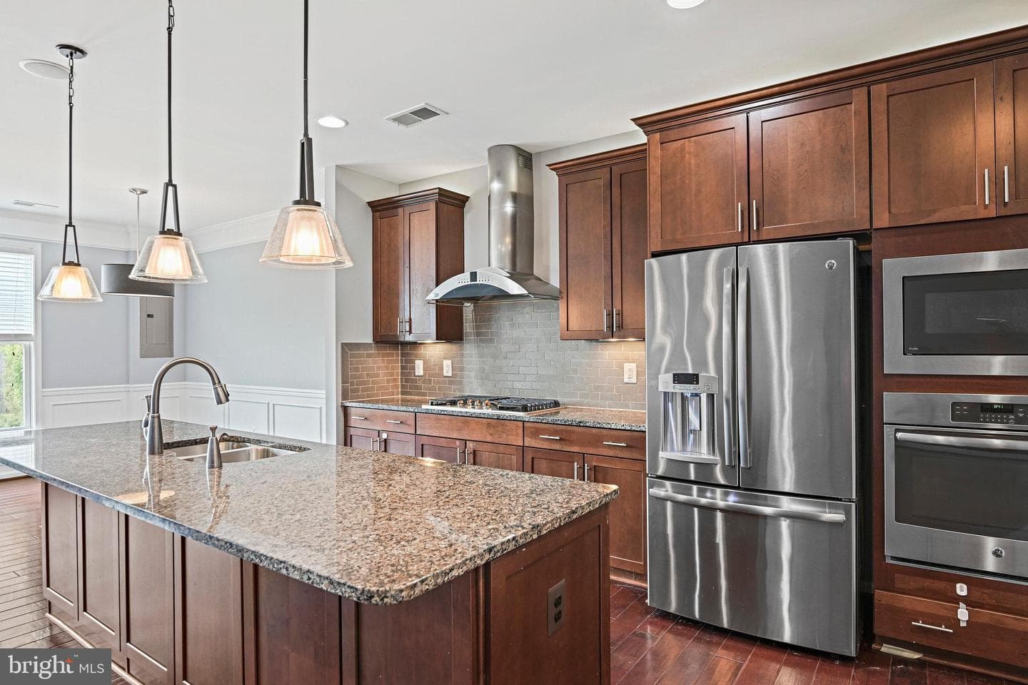 42350 Benfold Square photo 14