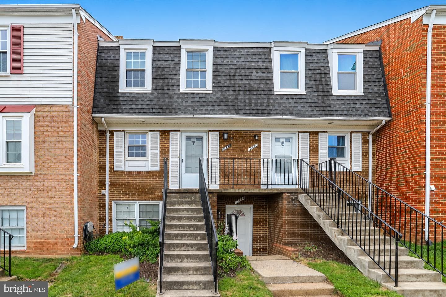 1033 Margate Court, Sterling