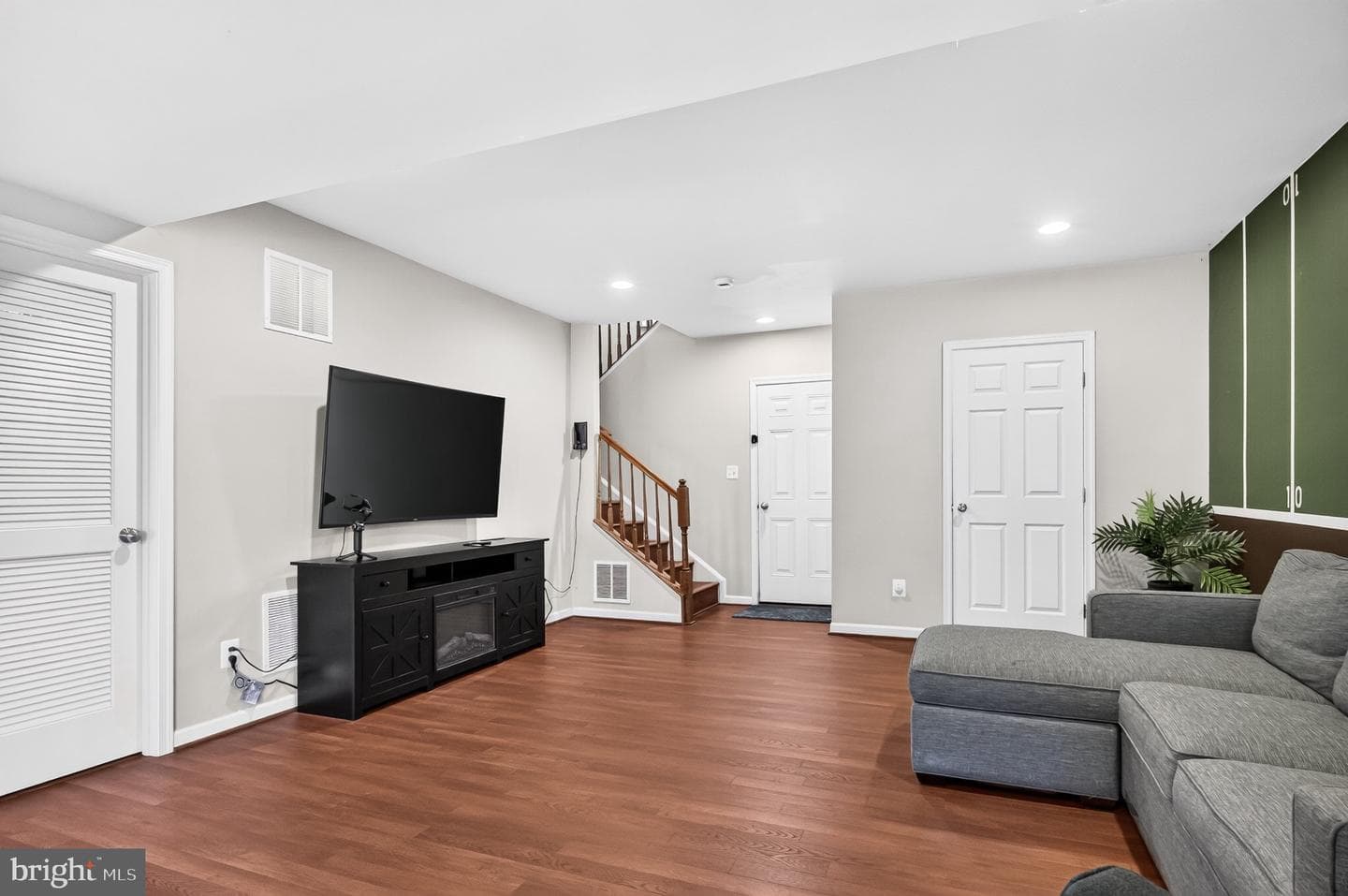 25399 Peaceful Terrace photo 36