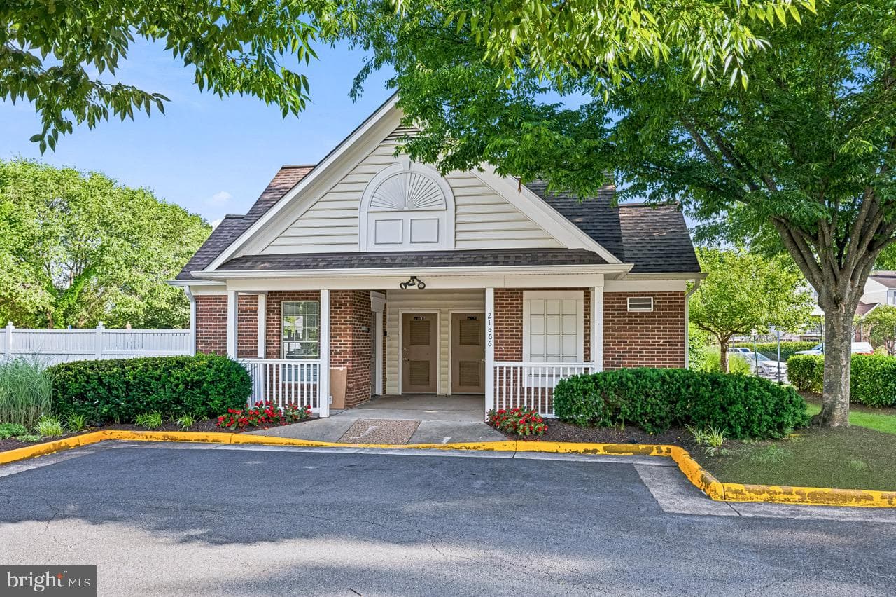 46862 Clarion Terrace #303 photo 34
