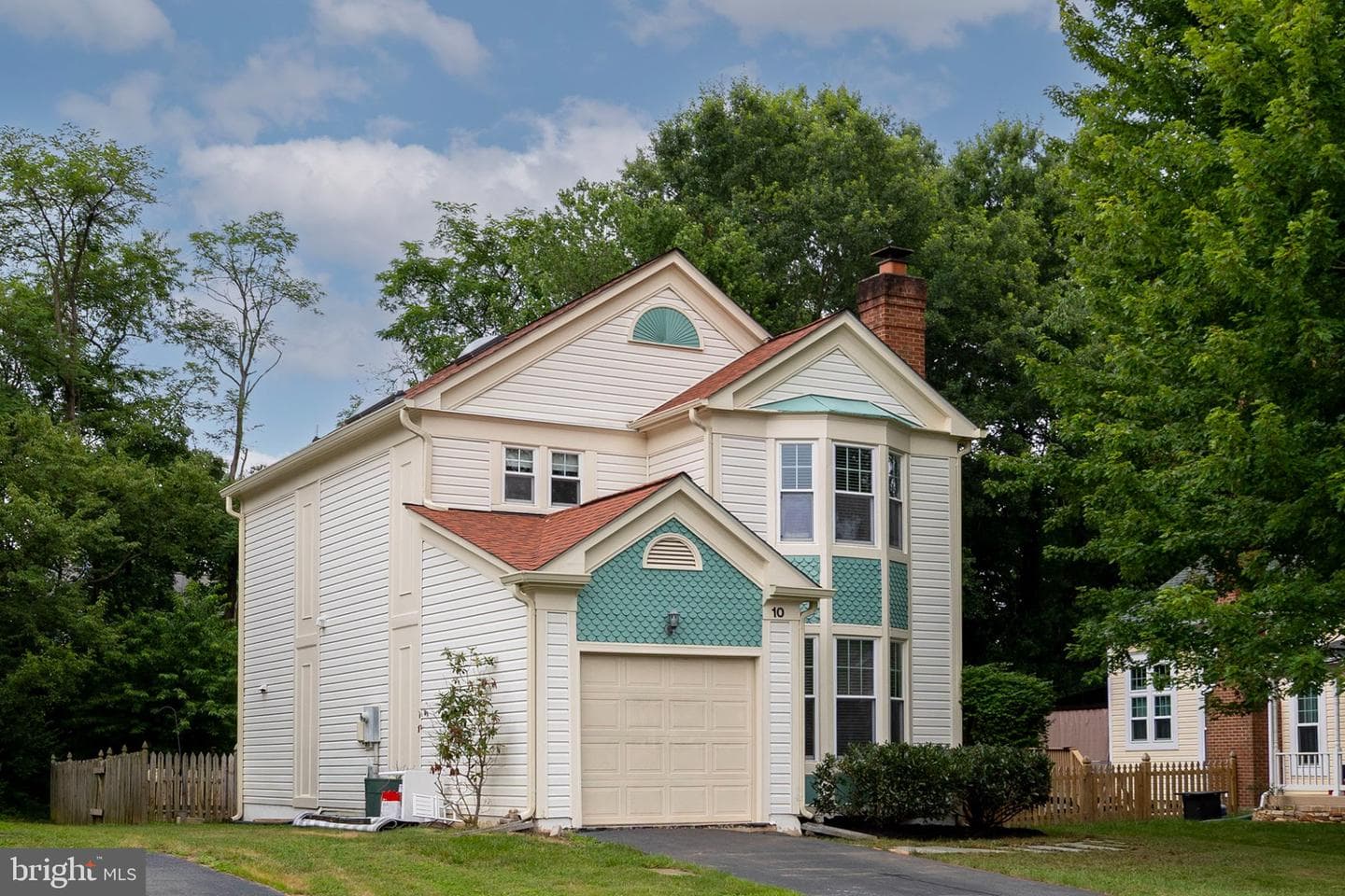 10 Fenton Wood Drive photo 3