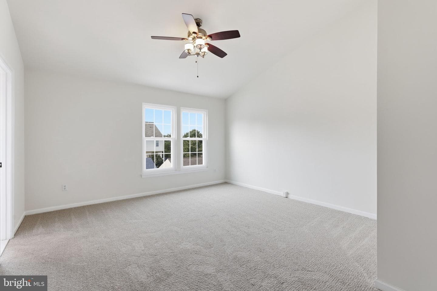 42920 Needham Way photo 25