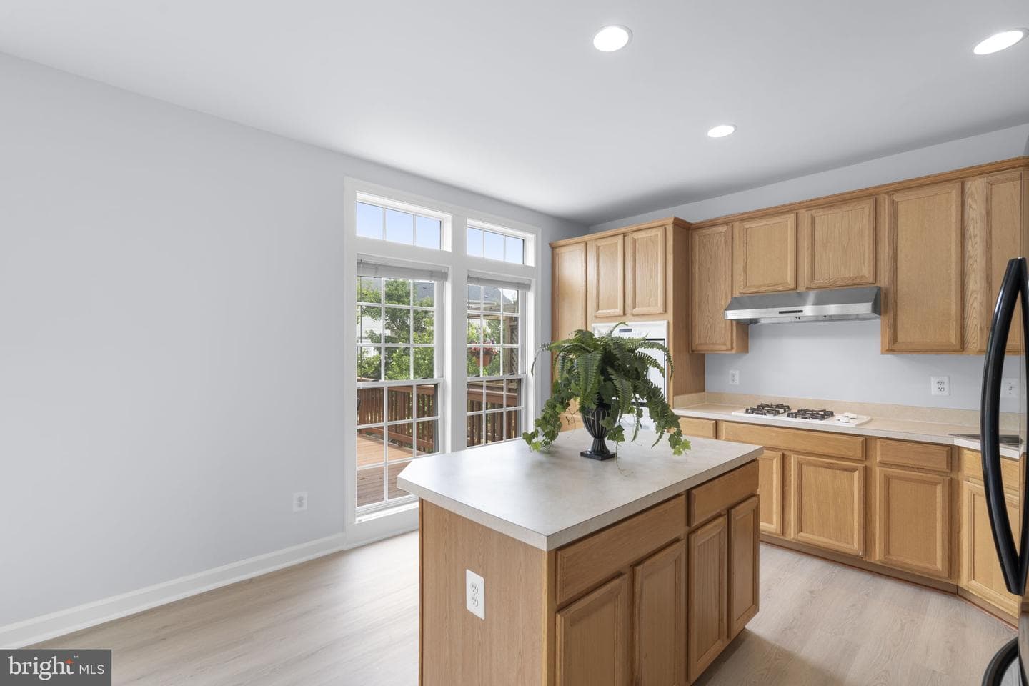 41794 Expectation Square photo 19