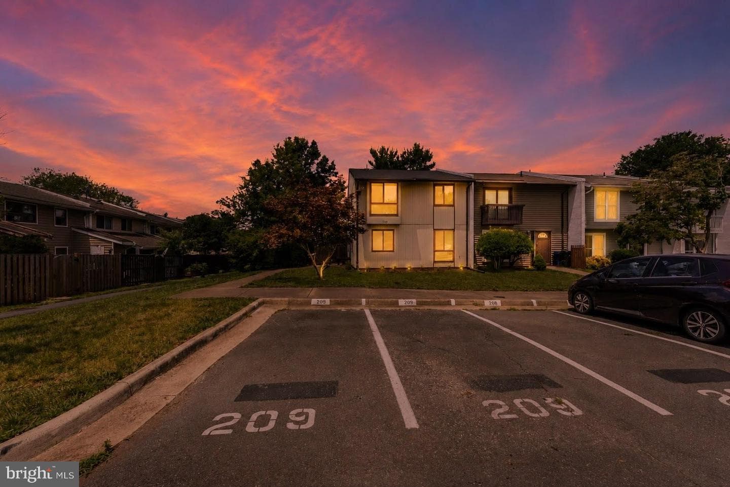 749 Sugarland Run Drive photo 42