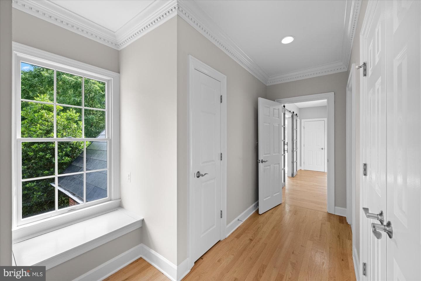 21750 Laurel Wood photo 55