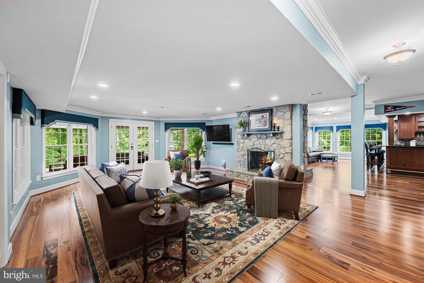 21750 Laurel Wood photo 67
