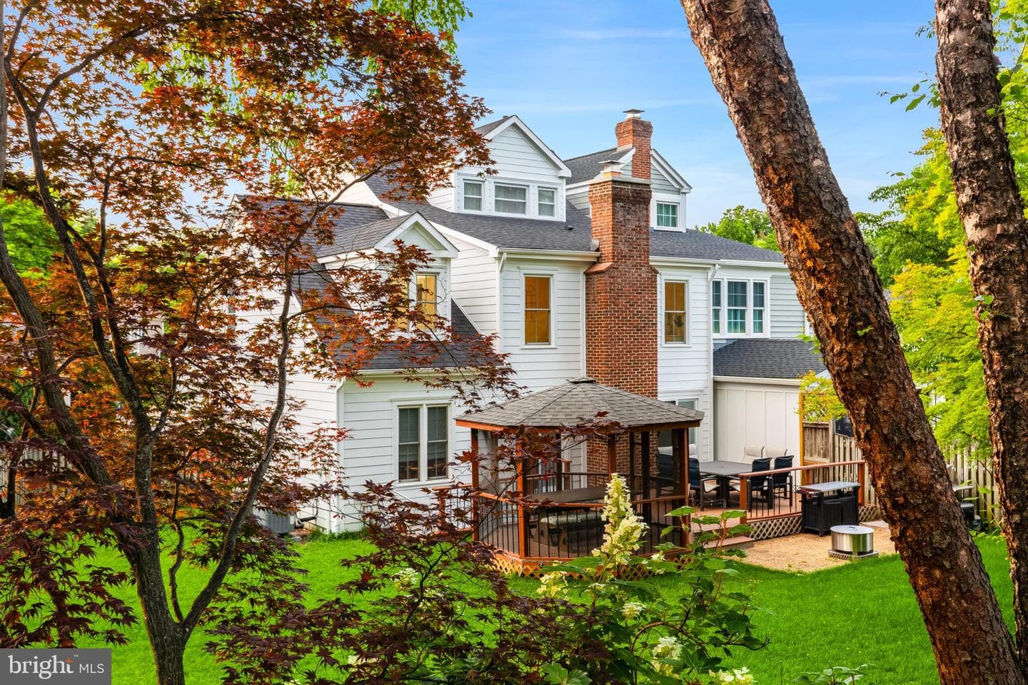 215 Andover Court NE, Leesburg