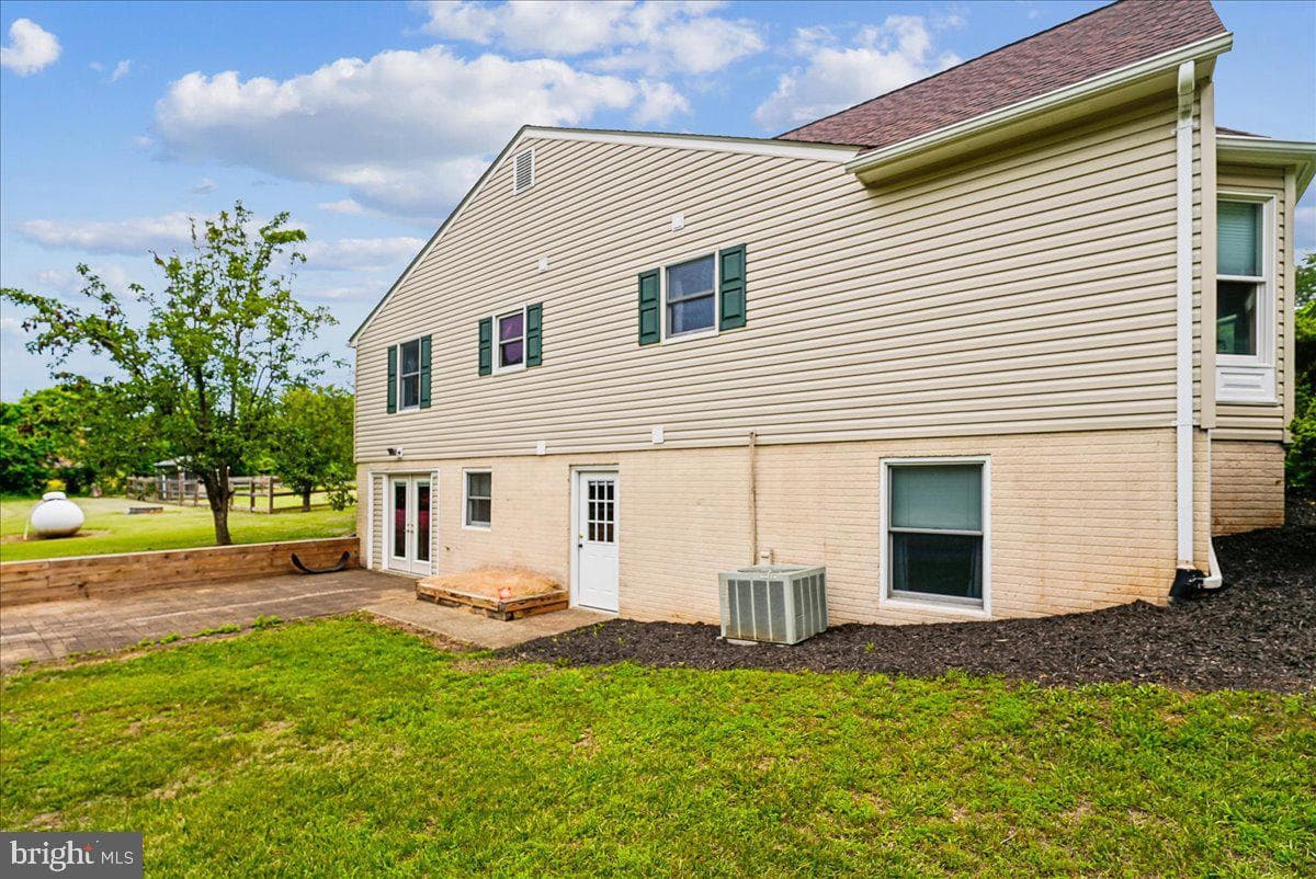 25501 Frosty Meadow Lane photo 16
