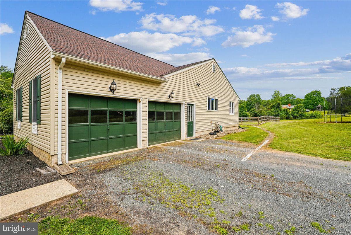 25501 Frosty Meadow Lane photo 17