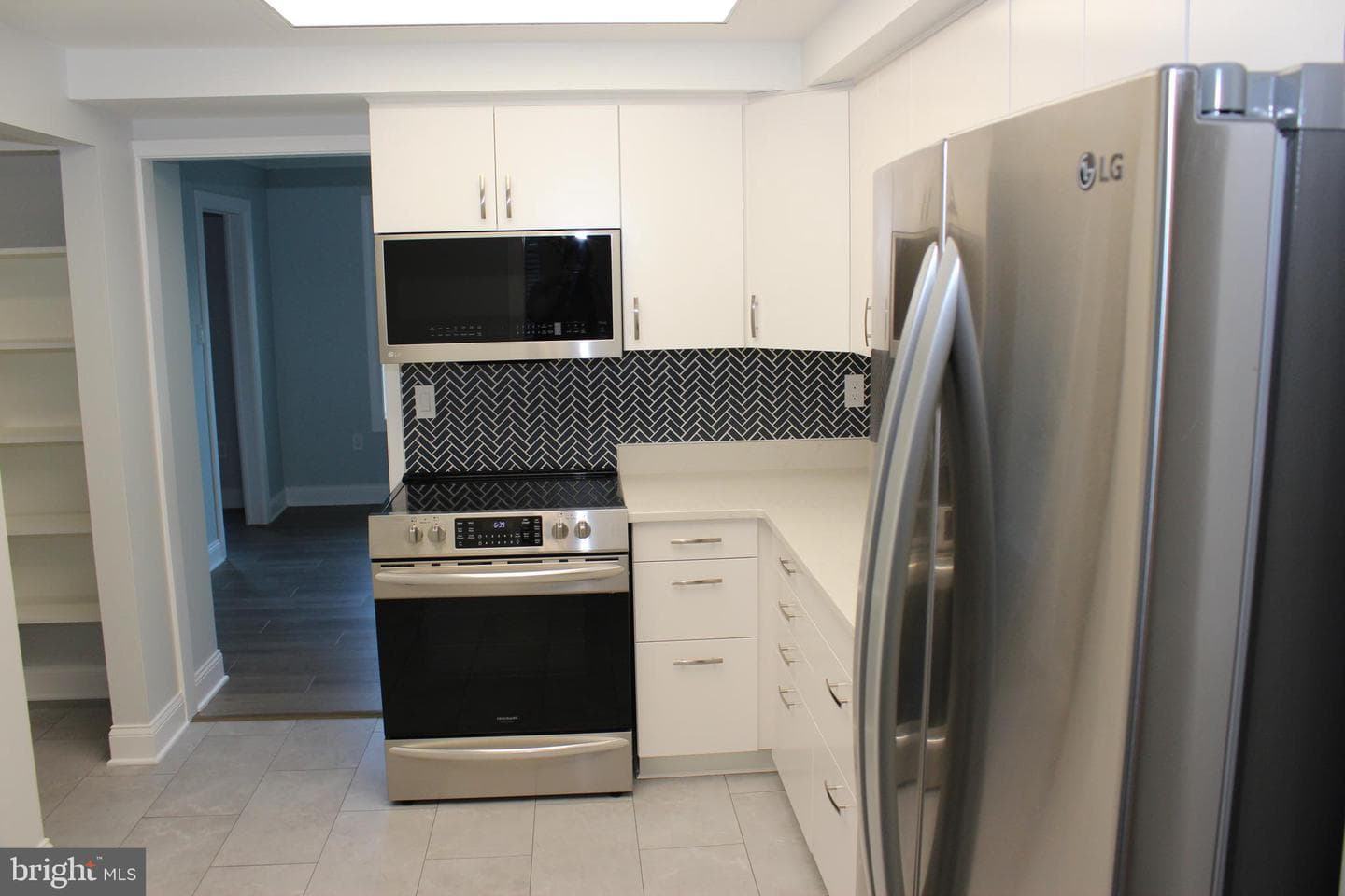 237 Greenfield Court, Sterling