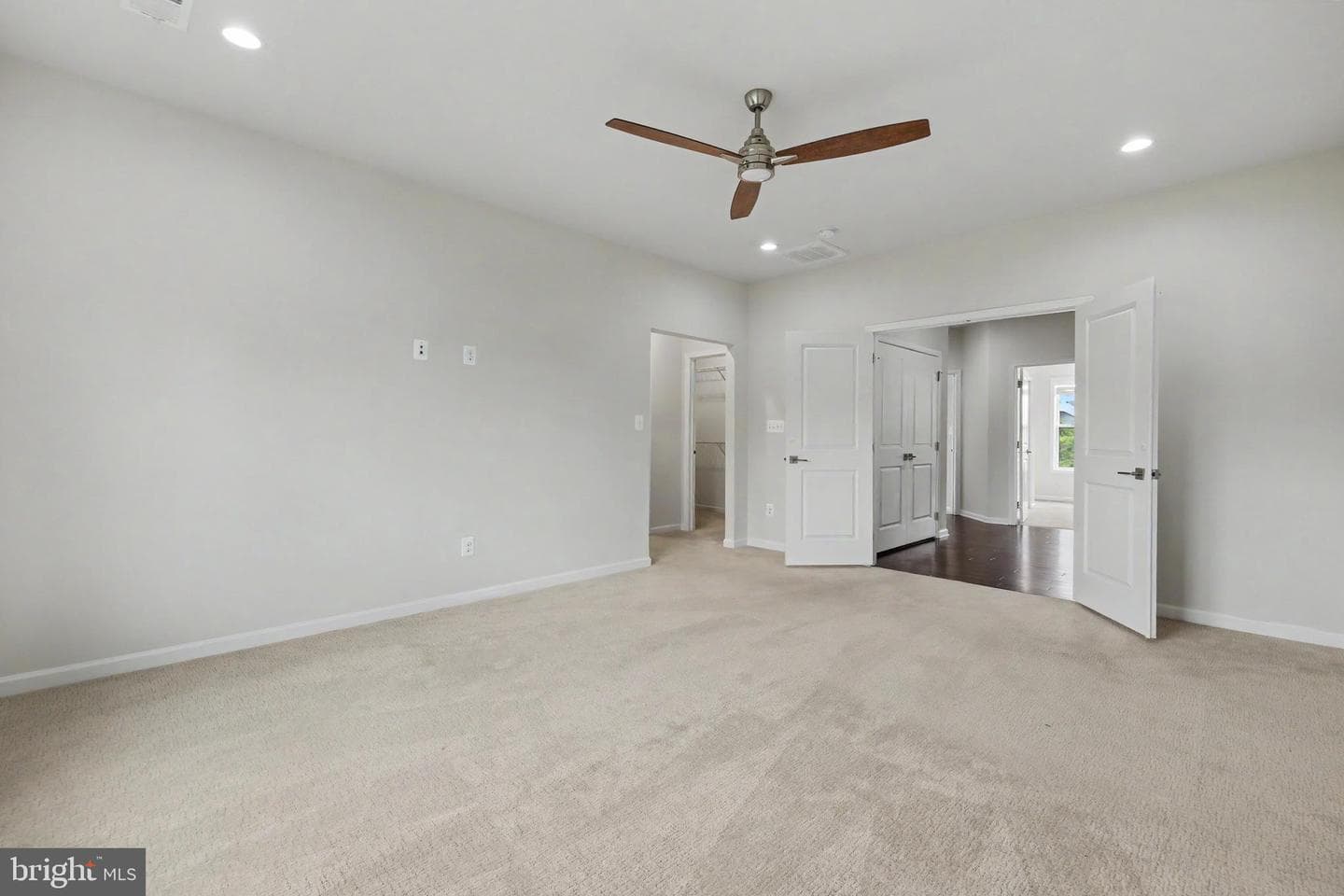 22503 Windsor Locks Square photo 36