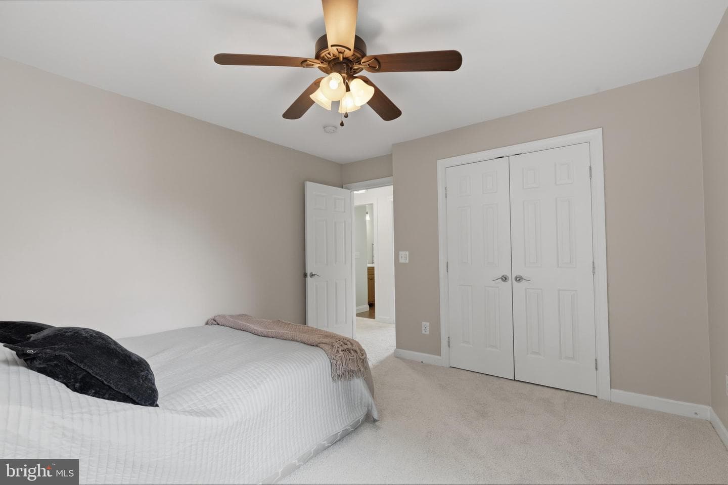 20644 Cutwater Pl photo 37