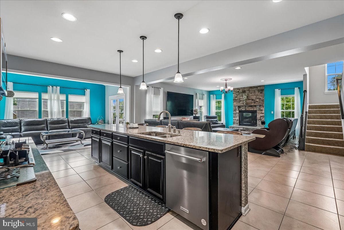 25833 Sycamore Grove Place photo 18