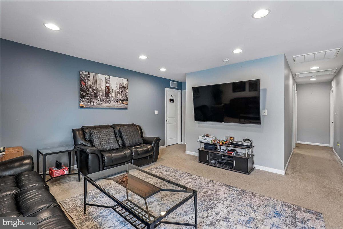 25833 Sycamore Grove Place photo 29