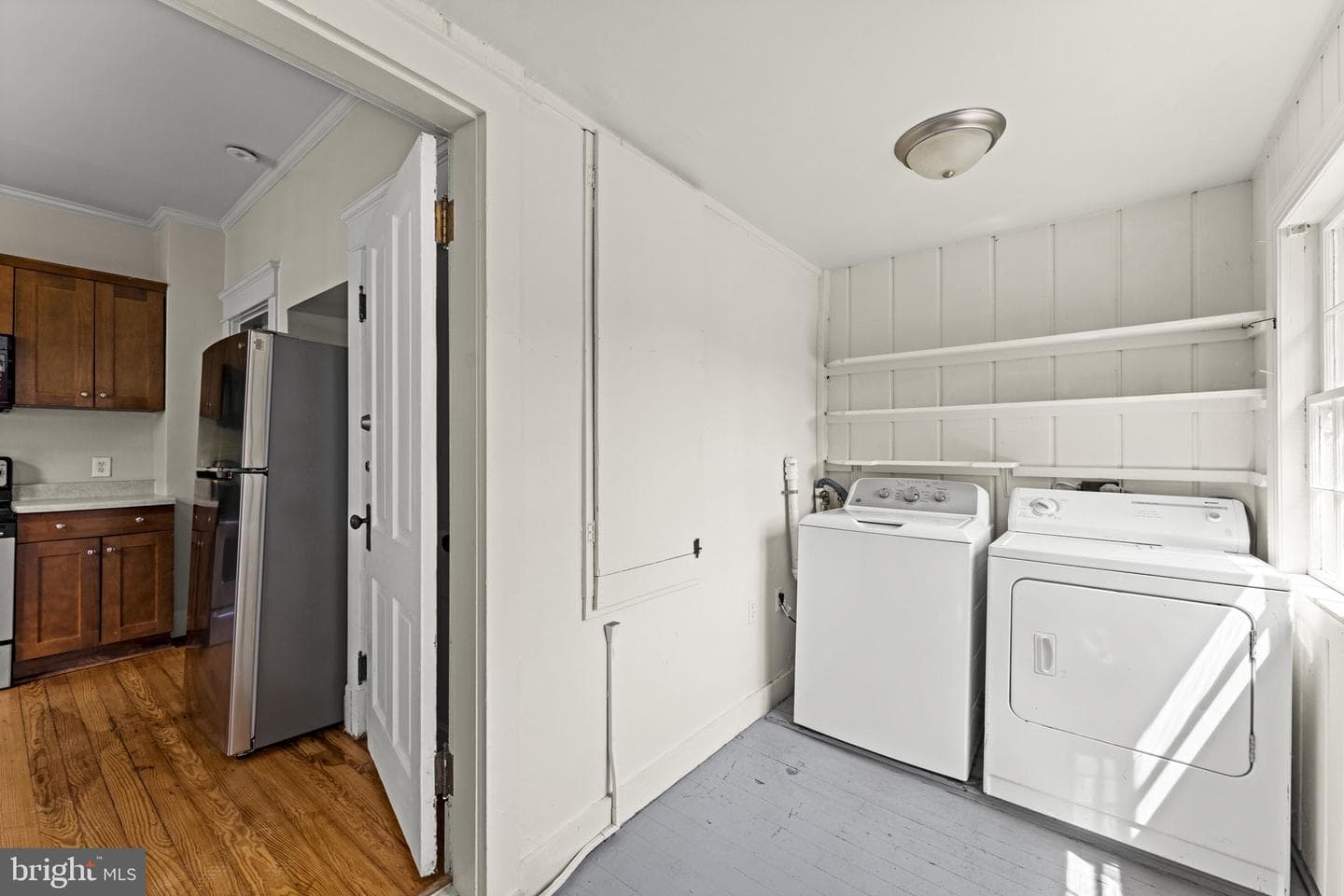 107 Walnut photo 16