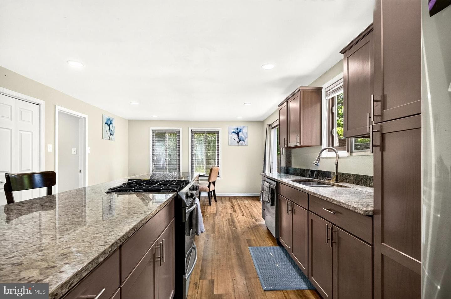 160 Magnolia Road, Sterling